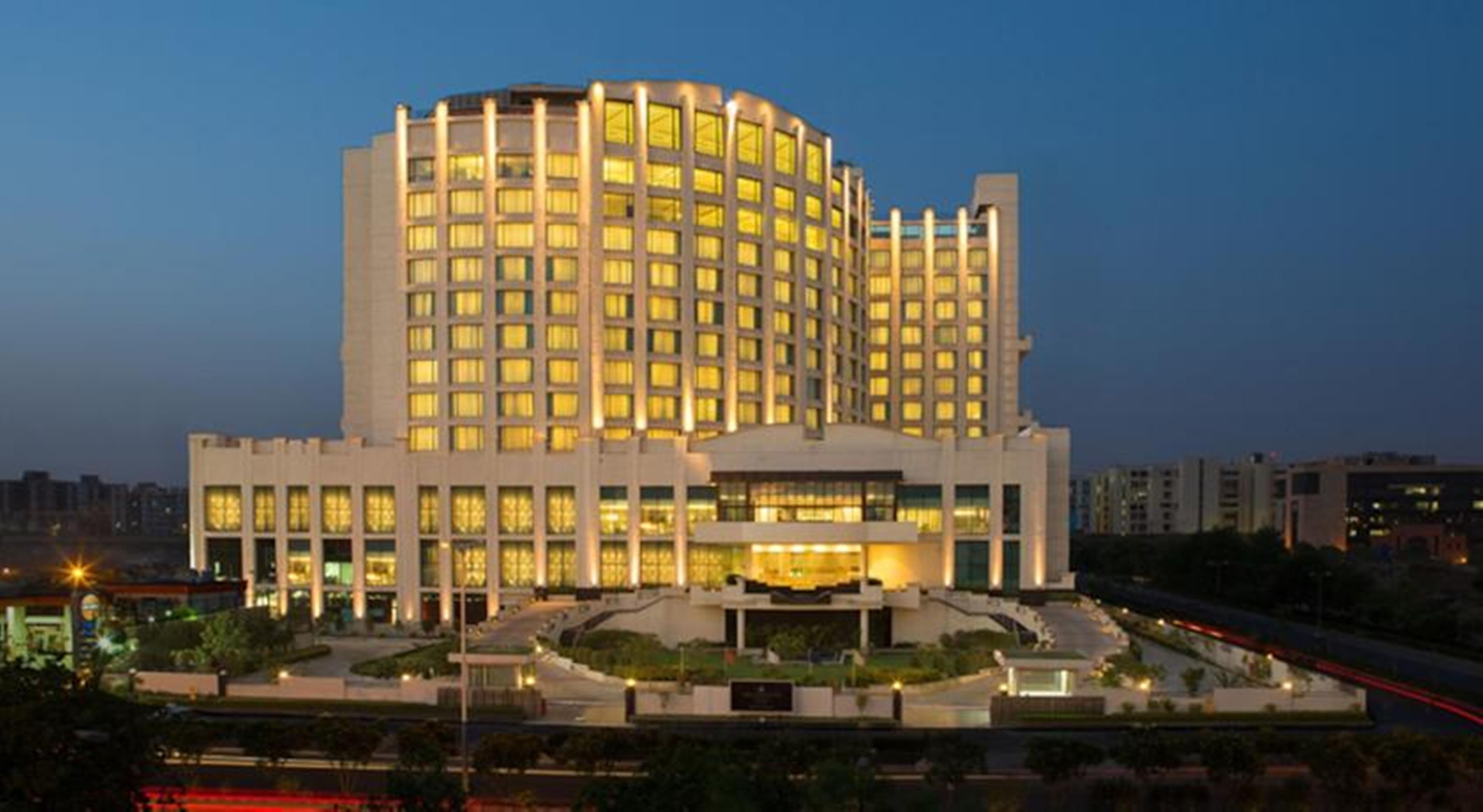 Welcomhotel By Itc Hotels, Dwarka, New Delhi Экстерьер фото The Leela Palace, New Delhi